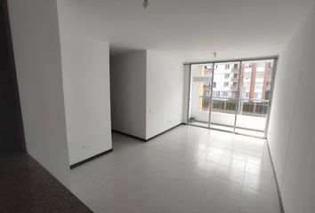 Apartment for rent in Valle del Lili, Cali