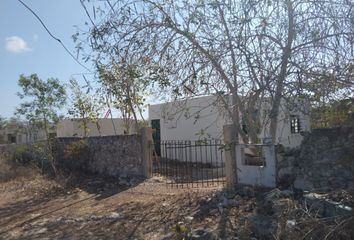 Quinta en  Calle 14, San José Tzal, Mérida, Yucatán, 97315, México