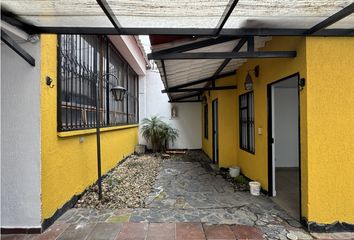 House for rent in Chicó Alto, Bogotá