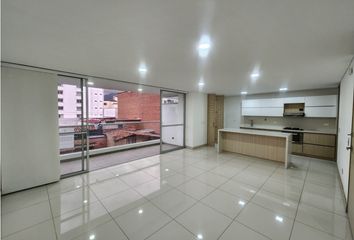 Apartamento en Avenida 80, Lorena, Comuna 11 - Laureles-estadio, Perímetro Urbano Medellín, Medellín, Valle De Aburrá, Antioquia, Rap Del Agua Y La Montaña, 050032, Colombia