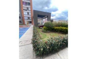 Apartamento en Calle 197, Lagos De Torca - Los Lagos, Upzs De Bogotá, Localidad Suba, Bogotá, Bogotá, Distrito Capital, Rap (especial) Central, 111166, Colombia
