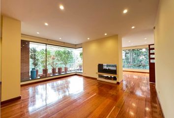 Apartamento en Carrera 18, Upzs De Bogotá, Localidad Chapinero, Bogotá, Bogotá, Distrito Capital, Rap (especial) Central, 110221, Colombia