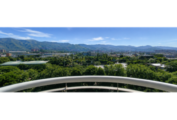 Apartment for rent in Poblado, Medellín