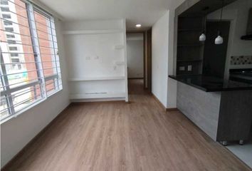 Apartamento en Calle 201, Lagos De Torca - Los Lagos, Upzs De Bogotá, Localidad Suba, Bogotá, Bogotá, Distrito Capital, Rap (especial) Central, 111166, Colombia