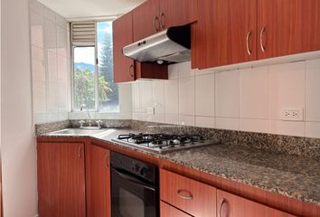 Apartment for rent in Loma de los Bernal, Medellín