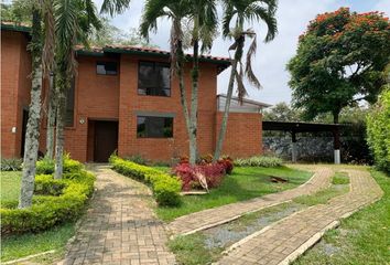 House for rent in Parcelaciones Pance, Cali