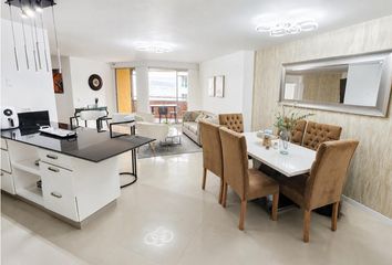 Apartamento en Carrera 46, La Candelaria, Comuna 10 - La Candelaria, Perímetro Urbano Medellín, Medellín, Valle De Aburrá, Antioquia, Rap Del Agua Y La Montaña, 050016, Colombia