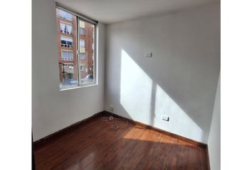 House for rent in Portales del Norte, Bogotá