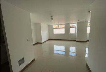 Apartamento en Carrera 46, Cañaveralejo, Sabaneta, Valle De Aburrá, Antioquia, Rap Del Agua Y La Montaña, 055450, Colombia