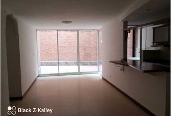 Apartamento en Calle 32, Alameda, Comuna 16 - Belén, Perímetro Urbano Medellín, Medellín, Valle De Aburrá, Antioquia, Rap Del Agua Y La Montaña, 050030, Colombia