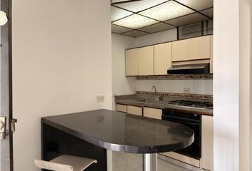 Apartamento en Calle 33b, La Castellana, Comuna 11 - Laureles-estadio, Perímetro Urbano Medellín, Medellín, Valle De Aburrá, Antioquia, Rap Del Agua Y La Montaña, 050032, Colombia