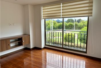 Casa en Carrera 120, Upr Zona Norte, Localidad Suba, Bogotá, Distrito Capital, Rap (especial) Central, 111171, Colombia