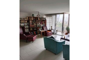 Apartment for rent in Rosales, Medellín