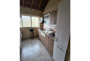 Apartamento en Calle 28, Granada, Comuna 16 - Belén, Perímetro Urbano Medellín, Medellín, Valle De Aburrá, Antioquia, Rap Del Agua Y La Montaña, 050025, Colombia