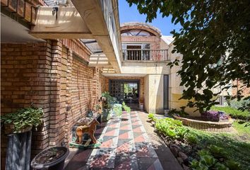 House for rent in Yerbabuena, Chía