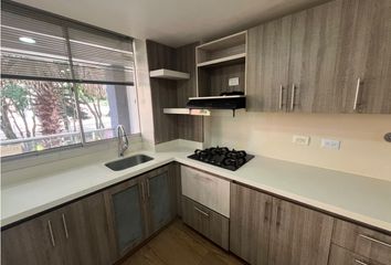Apartamento en Calle 25 Sur, Envigado, Valle De Aburrá, Antioquia, Rap Del Agua Y La Montaña, 055411, Colombia