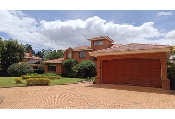 Casa en Carrera 104, Hacienda San Sebastián, Upzs De Bogotá, Localidad Suba, Bogotá, Bogotá, Distrito Capital, Rap (especial) Central, 111176, Colombia