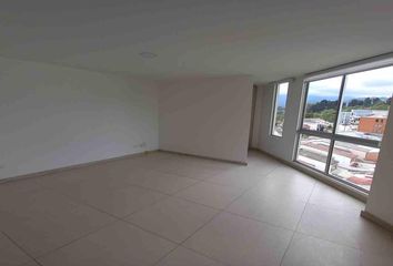 Apartamento en Los Rosales, Manizales