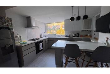 Apartment for rent in Poblado, Medellín