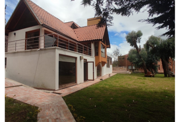 Casa en Santa Ana Occidental, Bogotá