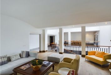 Casa en Santa Bárbara Alta, Bogotá