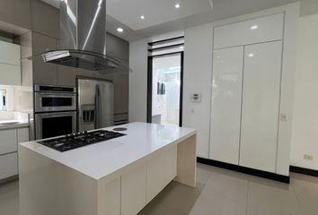 Casa en Parcelaciones Pance, Barrio Pance, Pance, Cali, Sur, Valle Del Cauca, Rap Pacífico, 760031, Colombia
