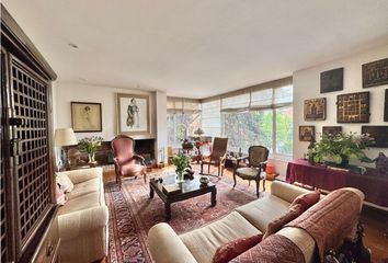 Apartment for rent in Los Rosales Norte, Bogotá