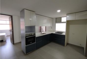 Apartamento en Carrera 80, Comuna 11 - Laureles-estadio, Perímetro Urbano Medellín, Medellín, Valle De Aburrá, Antioquia, Rap Del Agua Y La Montaña, 050032, Colombia