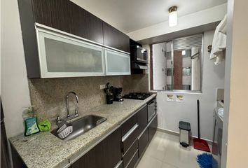 Apartamento en Carrera 46, La Candelaria, Comuna 10 - La Candelaria, Perímetro Urbano Medellín, Medellín, Valle De Aburrá, Antioquia, Rap Del Agua Y La Montaña, 050016, Colombia