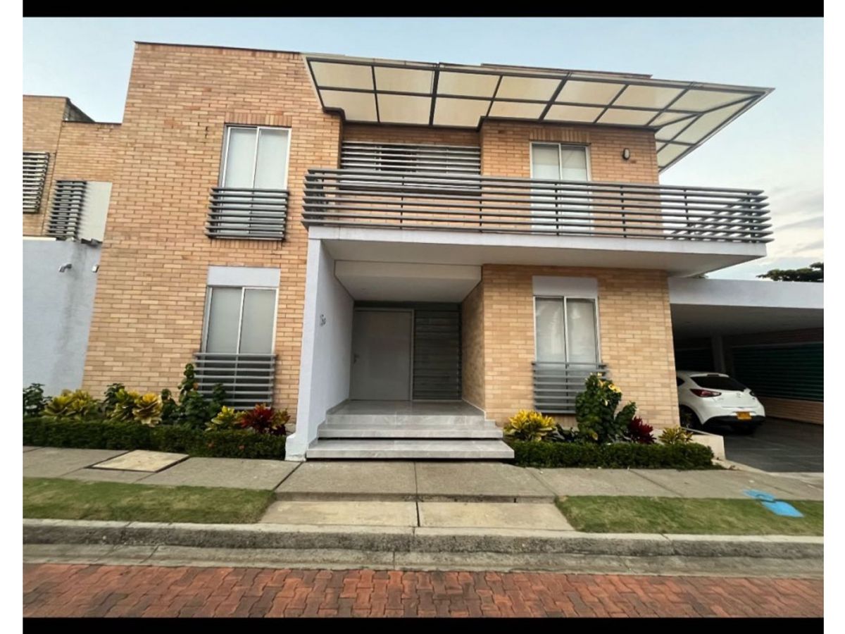 Casa en arriendo Alameda (Cali) en Alameda