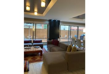 Apartamento en Carrera 12, Upzs De Bogotá, Localidad Chapinero, Bogotá, Bogotá, Distrito Capital, Rap (especial) Central, 110221, Colombia
