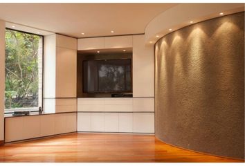 Apartamento en Avenida Carrera 7, Upzs De Bogotá, Localidad Usaquén, Bogotá, Bogotá, Distrito Capital, Rap (especial) Central, 110121, Colombia