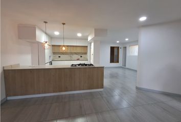 Apartamento en Carrera 46, La Candelaria, Comuna 10 - La Candelaria, Perímetro Urbano Medellín, Medellín, Valle De Aburrá, Antioquia, Rap Del Agua Y La Montaña, 050016, Colombia