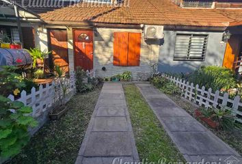 Casa en  Morón, Partido De Morón