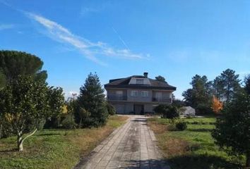 Chalet en  San Cibrao Das Viñas (capital), Orense Provincia