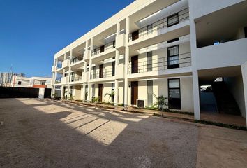 Departamento en  Calle 13, Fraccionamiento Residencial Cámara De Comercio Norte, Mérida, Yucatán, 97133, México