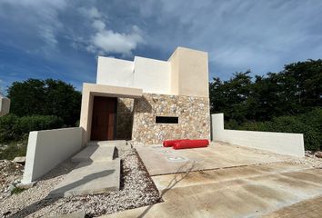 Casa en  Pueblo Baca, Baca, Yucatán