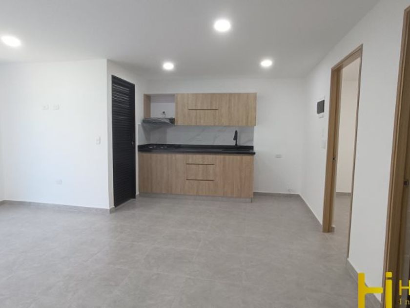 Apartamento en arriendo Loma De Los Bernal, Centro