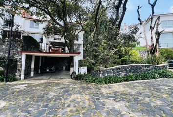 Casa en venta en Lomas de Tarango