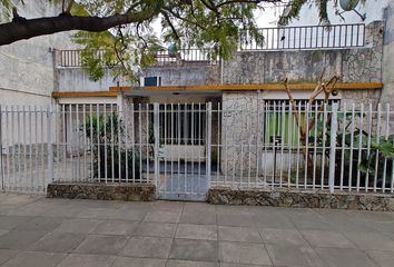 Casa en  Morón, Partido De Morón