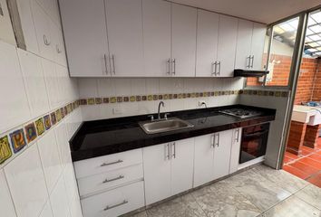 Casa en Carrera 83a, Caney, Comuna 17, Cali Ciudad, Cali, Sur, Valle Del Cauca, Rap Pacífico, 760026, Colombia