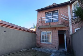 Casa en  Castelar, Partido De Morón