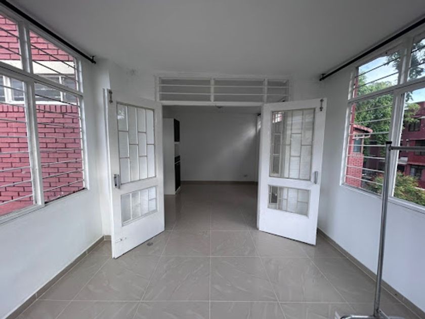 Apartamento en arriendo El Lido, Oeste