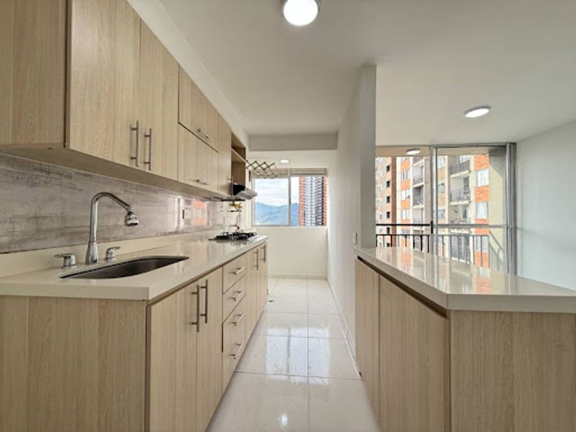 Apartamento en arriendo Sabaneta, Antioquia