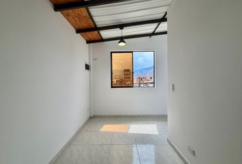 Apartamento en Carrera 49, Berlin, Comuna 4 - Aranjuez, Perímetro Urbano Medellín, Medellín, Valle De Aburrá, Antioquia, Rap Del Agua Y La Montaña, 005004, Colombia