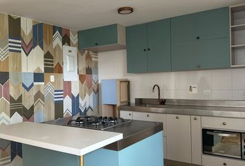 Apartamento en Calle 9a, El Poblado, Comuna 14 - El Poblado, Perímetro Urbano Medellín, Medellín, Valle De Aburrá, Antioquia, Rap Del Agua Y La Montaña, 050003, Colombia