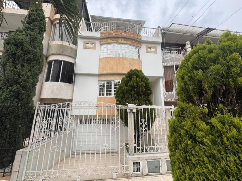 House for rent in Cali
