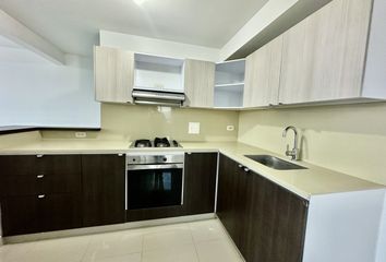 Apartment for rent in Valle del Lili, Cali