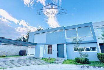 Casa en renta en Solares