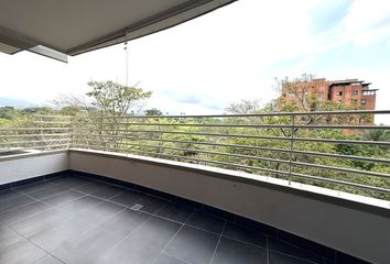 Apartamento en Carrera 105, La Bagatelle, Comuna 22, Cali Ciudad, Cali, Sur, Valle Del Cauca, Rap Pacífico, 760032, Colombia